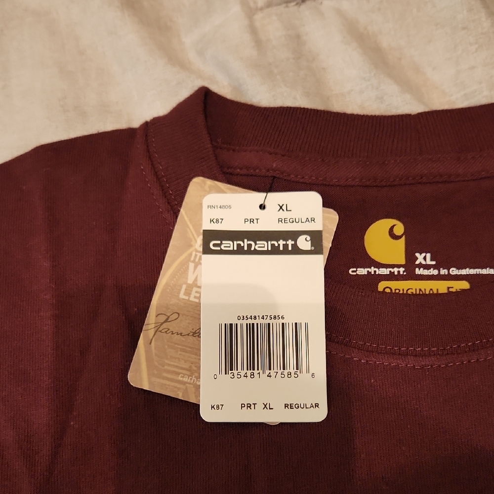 Carhartt Men's Maroon Pocket T-Shirt - Picture 8 of 9